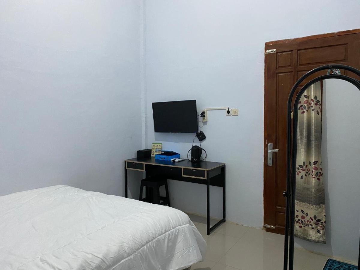 Khalisa Home Syariah Pontianak Buitenkant foto